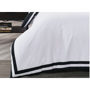 Super King Size Charcoal and White Square Patter Quilt Cover Set (3PCS)