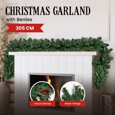 305Cm Extra Long Christmas Garland With Berries 320 Tips