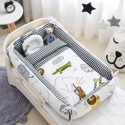 Portable Crib Middle Bed Baby Play Removable Bionic Four Pcs Set Cartoon Print