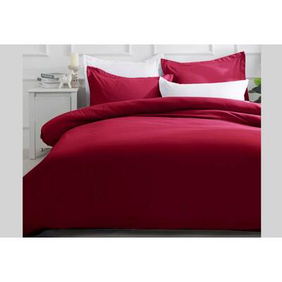 Super King Size Burgundy Color Quilt Cover Set (3PCS)