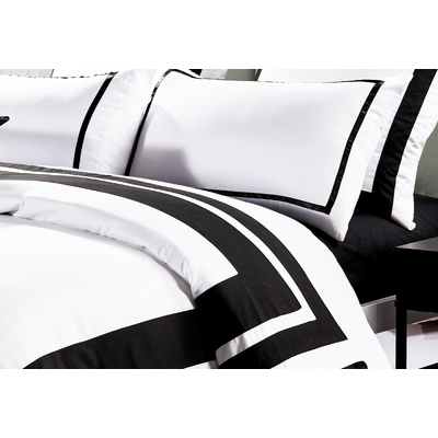 Super King Size Black and White Quilt Cover Set (3PCS)